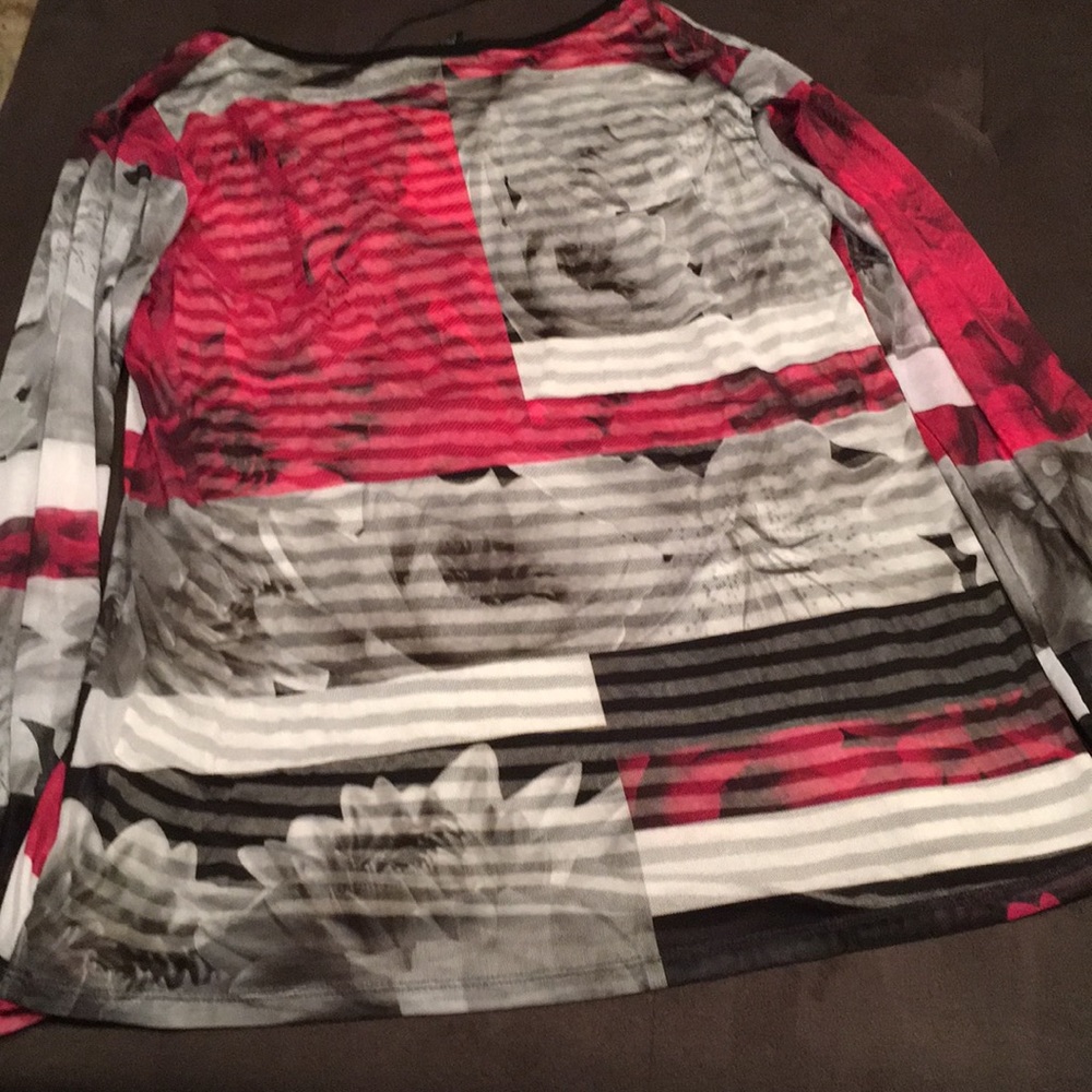 Style&Co Rose top - Picture 3 of 3